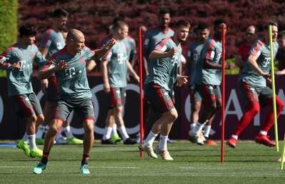 バイエルン退団のロッベンに複数のオファー 「誇らしく思う」