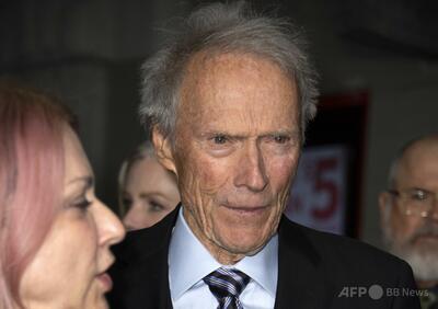 クリント・イーストウッド氏「捏造」インタビュー、オーストリア紙が釈明