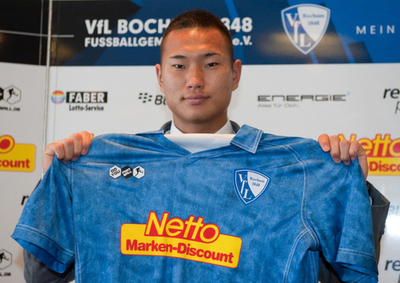 ボーフム鄭大世 入団会見