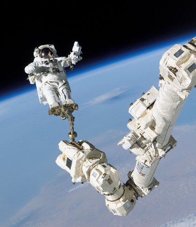 長期滞在の宇宙飛行士、目と脳に異常 米研究