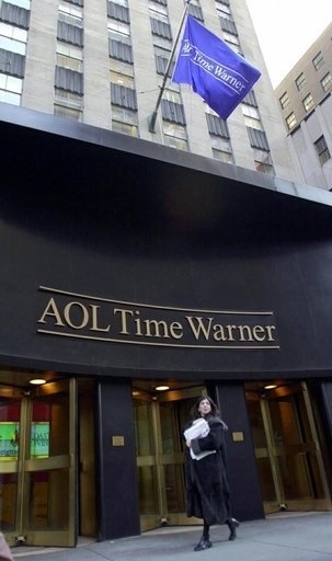 ヤフー、AOLとインターネット事業統合へ、米紙報じる