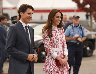 イケメン首相とキャサリン妃ツーショット？英王子夫妻カナダ訪問