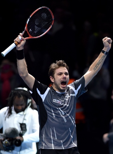 ワウリンカがフェデラーとの準決勝へ、ATPツアー・ファイナル