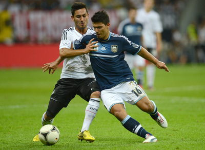 アルゼンチンが数的不利のドイツを撃破、サッカー国際親善試合