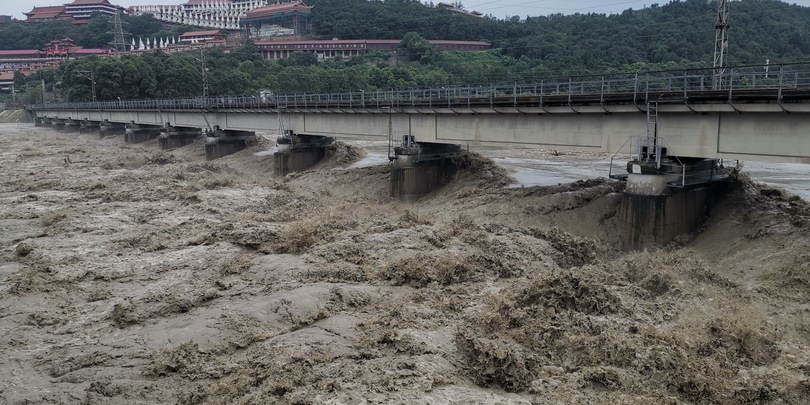 中国・四川省、31河川で警戒水位超える 6万人が緊急避難