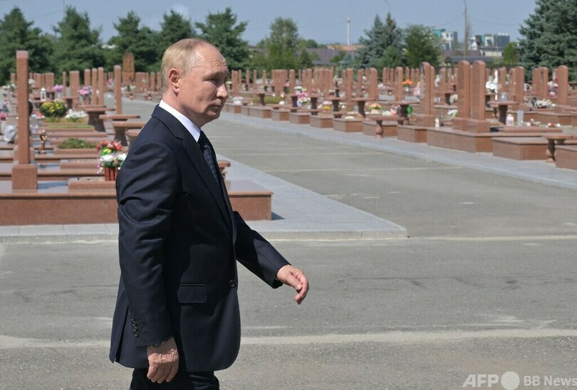 プーチン氏、ウクライナの越境攻撃を学校占拠事件になぞらえ