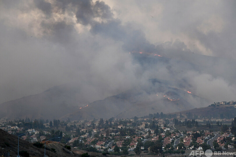 米カリフォルニア州で山火事 La周辺で6万人避難 写真16枚 国際ニュース Afpbb News