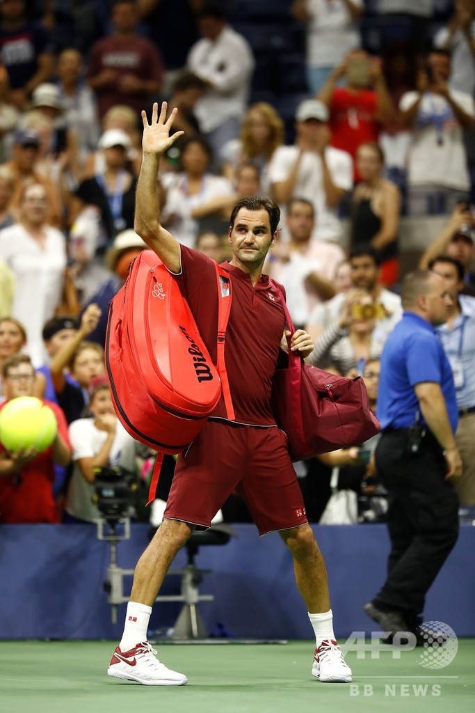 フェデラー、まさかの全米4回戦敗退 世界55位の豪選手に苦杯