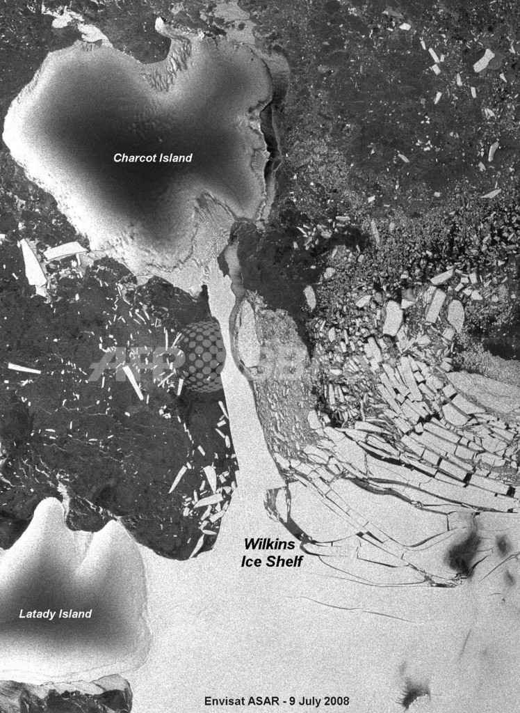 ウィルキンス棚氷、南極大陸から分離の危機 欧州宇宙機関