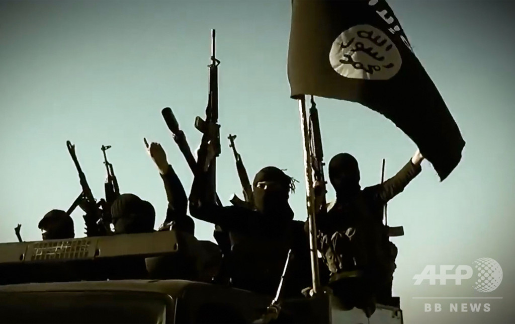 ISの残党が攻撃、シリア軍兵士ら27人死亡 監視団発表 ISの残党が攻撃、シリア軍兵士ら27人死亡 監視団発表