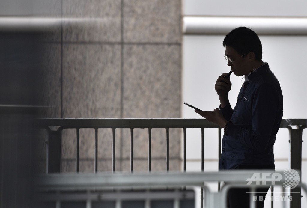 中国政府、電子たばこの規制強化へ 中国政府、電子たばこの規制強化へ