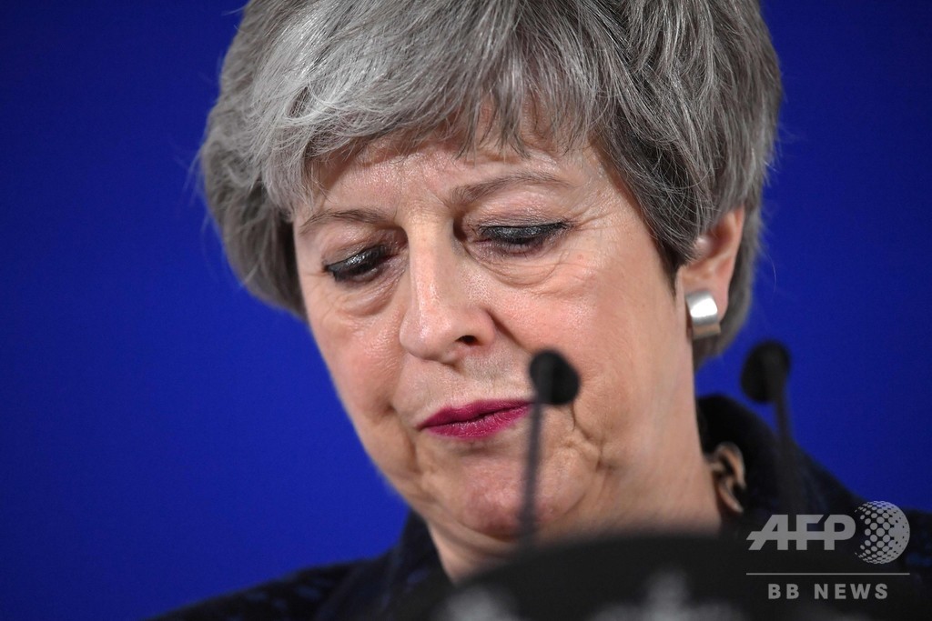 メイ氏の失脚目前か、首相おろしの動きを英紙が報道 メイ氏の失脚目前か、首相おろしの動きを英紙が報道