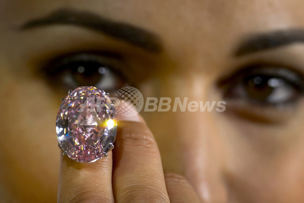 ピンクダイヤモンド 史上最高の億円で落札 写真6枚 国際ニュース Afpbb News
