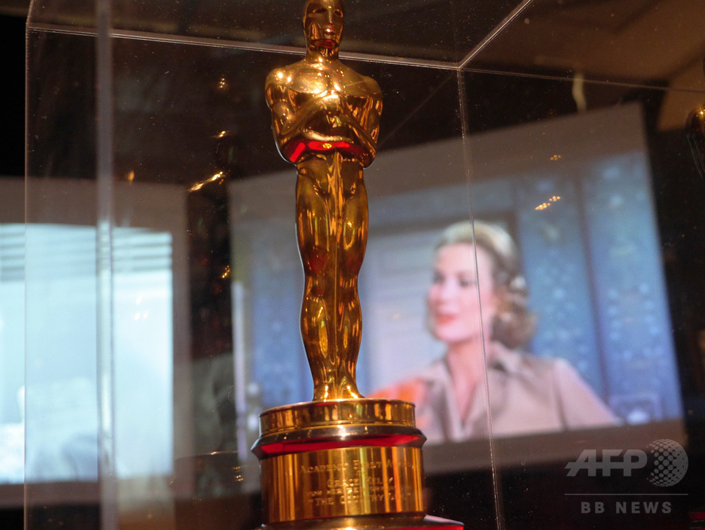 グレース・ケリー展、銀座で26日まで