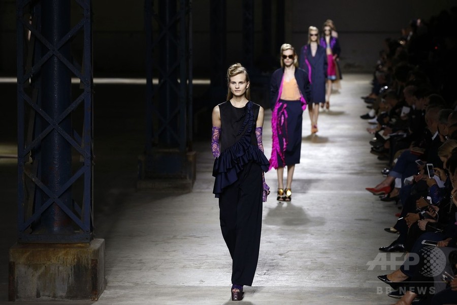 「ドリス ヴァン ノッテン」16年春夏コレクション