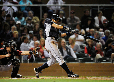 川崎が3安打3打点、斎藤は1回無安打無失点に抑える