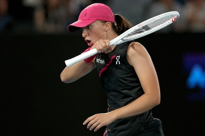 シフィオンテクがまさかの3回戦敗退、ノーシードに敗れる 全豪OP