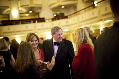 死去したホルブルック米特別代表、医師団に「戦争を終わらせて」