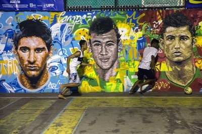 ブラジルW杯の栄冠は誰の手に？