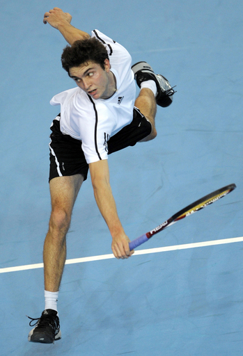 シモン ベネトーに勝利し準決勝進出、オープン13