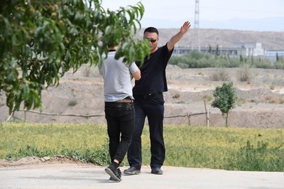 中国、あらゆる手段で外国メディアの取材妨害 新疆ウイグル