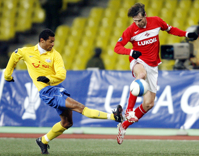 スパルタク・モスクワ ホームでチューリヒを降し決勝トーナメントへ