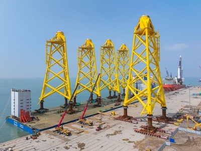 中国 欧州で最大単体容量の洋上風力発電ジャケットを引き渡し