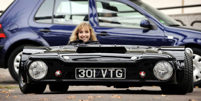 世界最薄自動車、車高48センチの「フラットモービル」 ドイツ