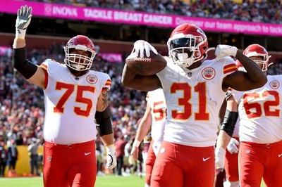 チーフス逆転勝ちで勝率5割 カーディナルスは無敗を維持