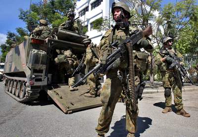 治安確保のため、豪軍首都入り - 東ティモール