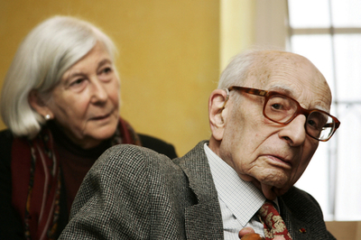 「構造主義」のレヴィストロース氏死去、100歳