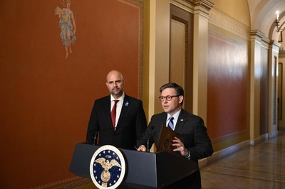 イスラエル支援の単独法案否決 米下院