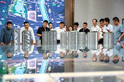 国慶連休で住宅販売が回復　政策と販促が後押し