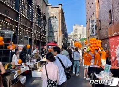 閑散としていた梨泰院通り、韓国政府が「祭り」で活力