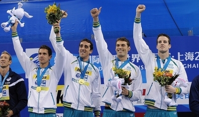 オースラリア 男子4×100メートルリレーで金、世界水泳