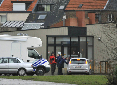 刃物所持の男が託児所に乱入、3人死亡 ベルギー