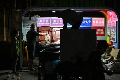 ごみと闘う北京、使い捨て製品の規制強化 5月1日から