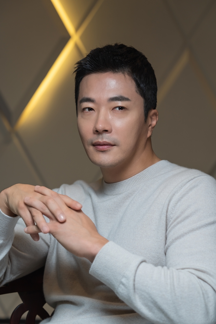 俳優クォン・サンウ「薄毛・性機能不全の演技まで…思い切って崩れました」 (下) – KOREA WAVE 写真枚 国際ニュース：AFPBB News
