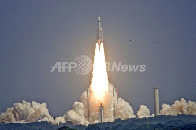 アリアン5打ち上げ成功、ビッグバン解明に向け最新望遠鏡を宇宙へ