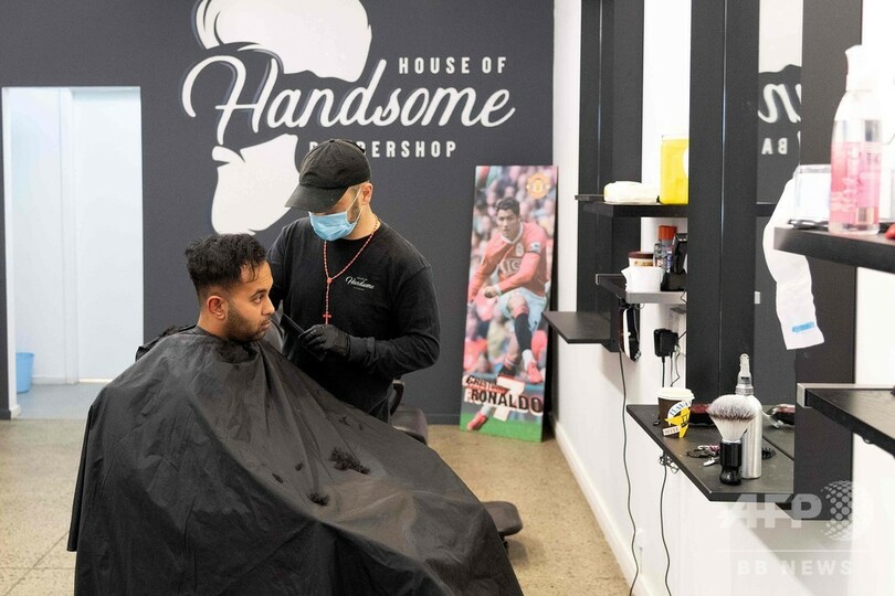 NZで7週間ぶり外出制限解除、経済再開 「新しい日常」始まる