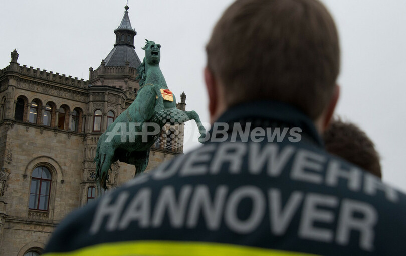 「クッキーモンスター」が盗んだ金色のクッキーを返却、ドイツ