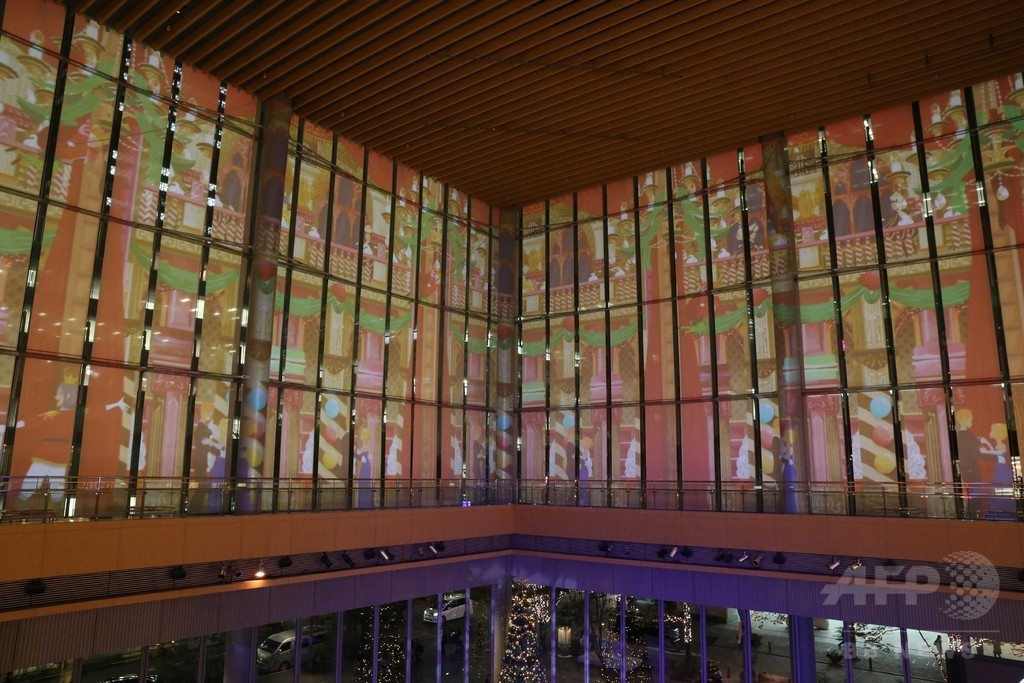 テーマは「くるみ割り人形」、丸の内でクリスマスイベント開幕