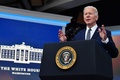 米首都ワシントンで石油備蓄の放出について発表するジョー・バイデン大統領（2022年3月31日撮影）。(c)Nicholas Kamm / AFP