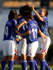 五輪出場権獲得を喜ぶ日本の選手たち。(c)AFP/QUANG MINH