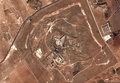 シリア・ダマスカス北郊にある軍運営のサイドナヤ刑務所を上空から撮影した衛星写真。国際人権団体アムネスティ・インターナショナルが公開（2017年2月7日公開）。(c)AFP/Amnesty International