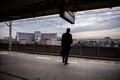 カルロス・ゴーン被告が勾留されている東京拘置所（左奥、2019年1月31日撮影）。(c)Martin BUREAU / AFP