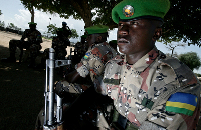 部族間の衝突で約50人死亡