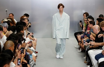 「ショーン・スエン」18年春夏メンズ