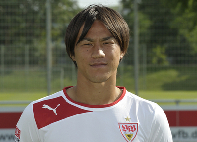 VfBシュツットガルトがポートレート撮影、岡崎も参加