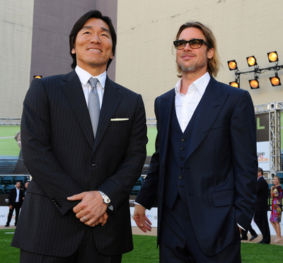 松井秀喜、ブラピと対面 映画『マネーボール』のプレミアで